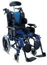 Silla de ruedas reclinable pediátrica de aluminio con kit de crecimiento pies elevables apoya cabeza y ángulo de asiento ajustables